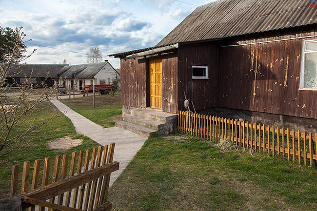 Lazy Duze, drewniana architektura wsi. EU, Pl, Podlaskie.